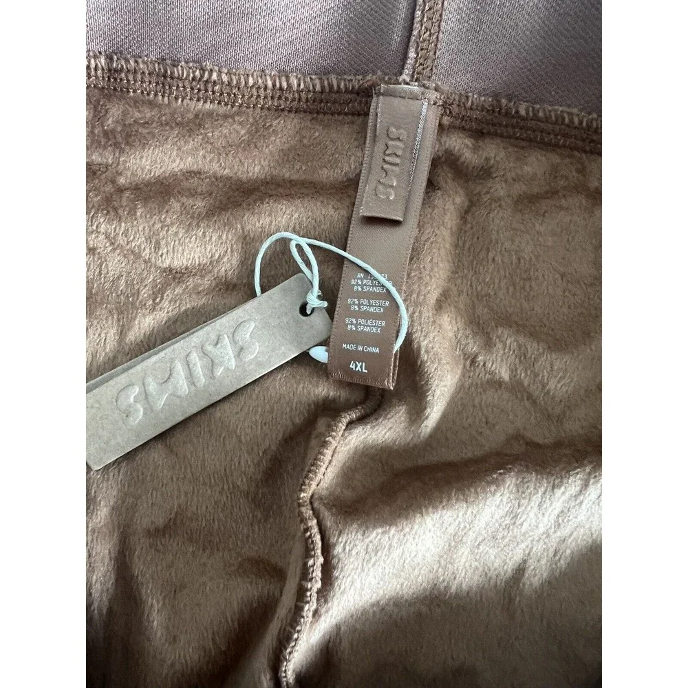 NWT Skims High Rise‎ Stretch Velour Boxer Bike Shorts Copper Size 4XL